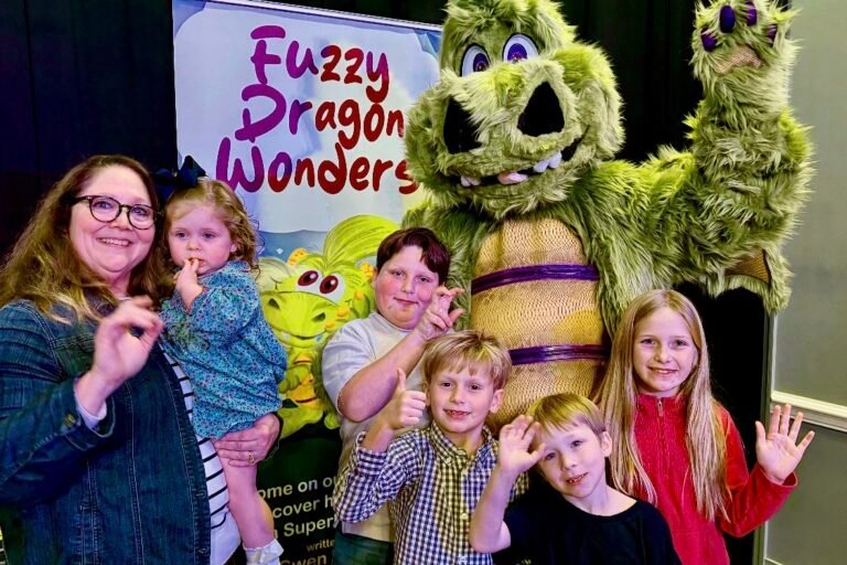 Gwen Renée and her grandchildren